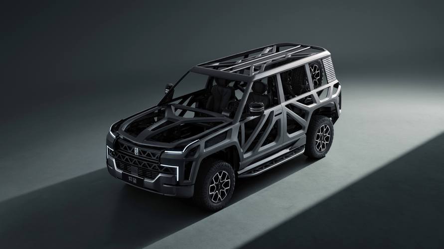 成都206仰望U8硬派越野的科技魅力，国能汽车对传统燃油车市场的冲击